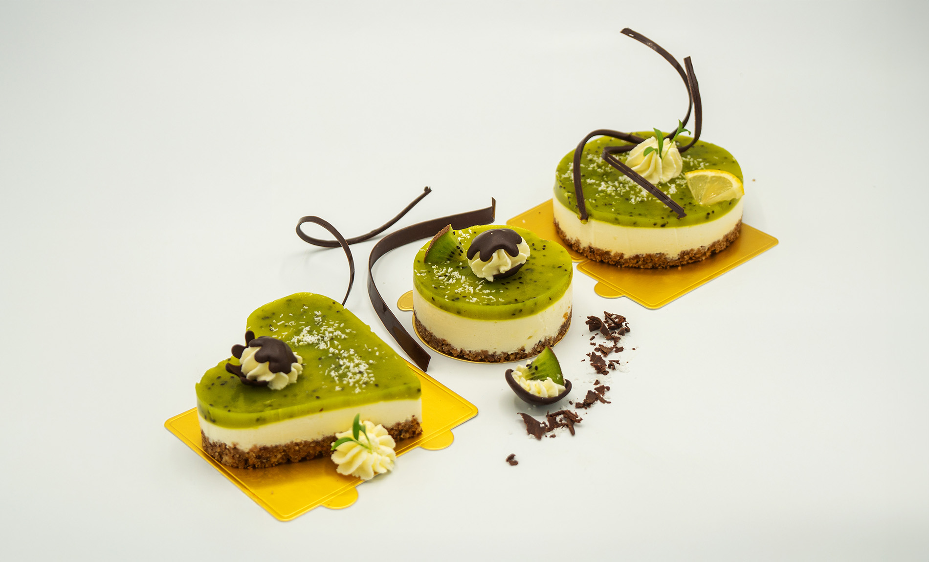 Kiwitörtchen in drei Variationen, von Vegâteau